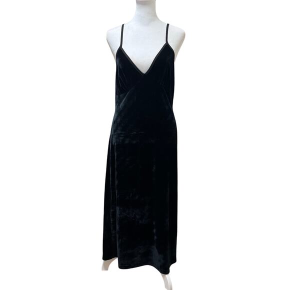 Band of the Free Black Velvet Open Back Midi Dress Tie Back Size Medium - Picture 2 of 7